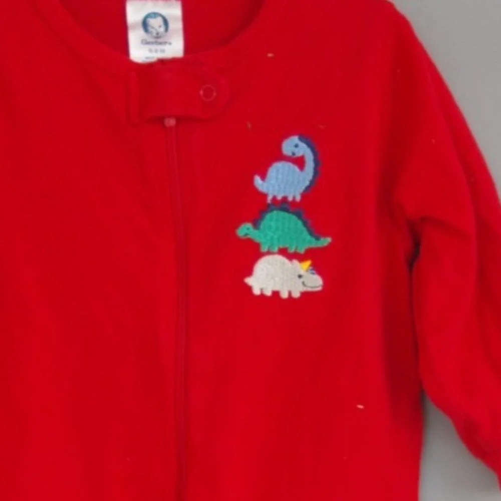 Vintage Baby‎ Sleeper Gerber Red with Embroidered Dinosaurs EUC 6-9 mos